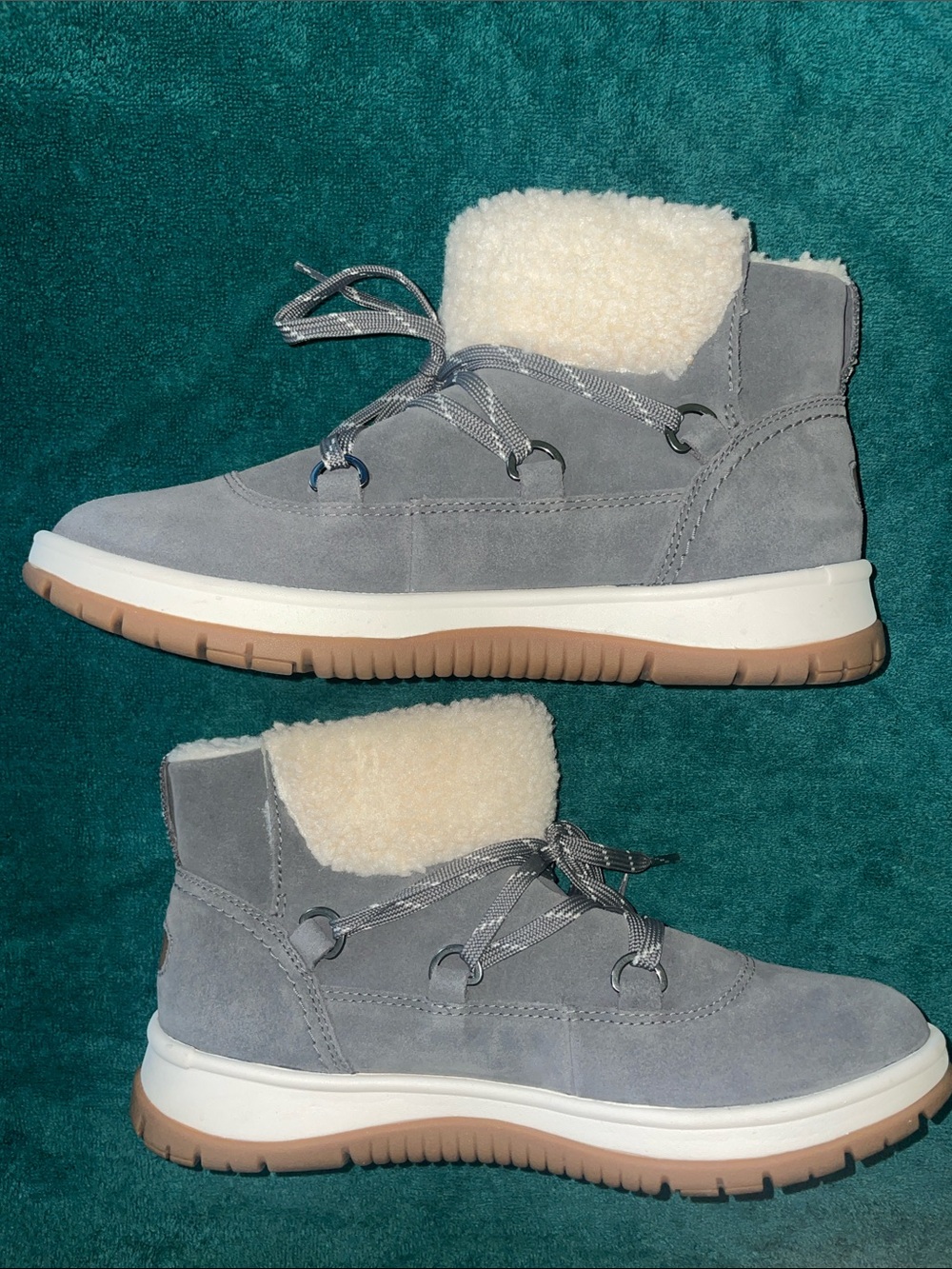 UGG Lakeside Heritage sneaker boot